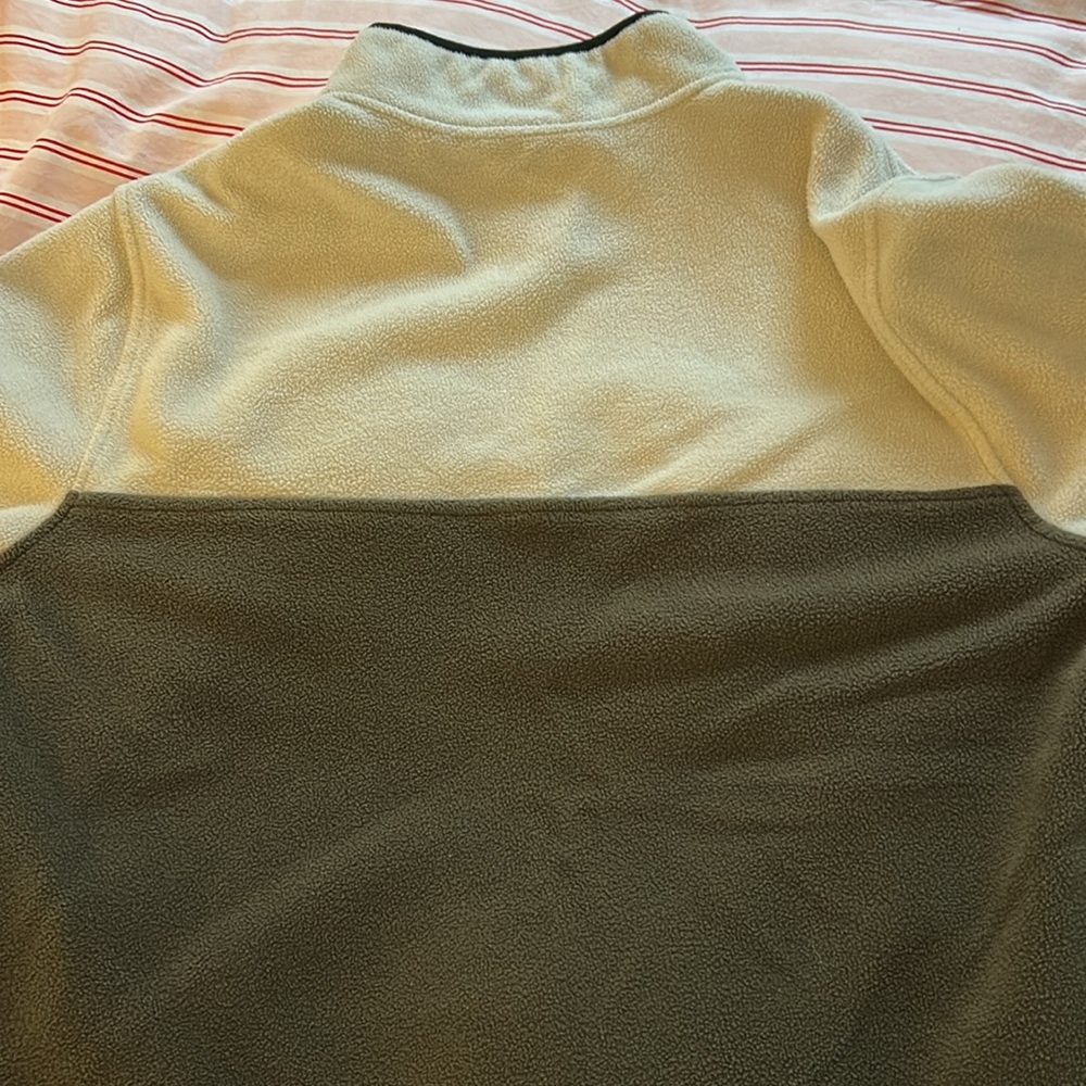Pullover - Picture 4 of 4